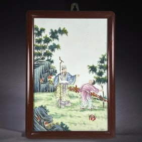 CHINESE PAINTED PORCELAIN PLAQUE