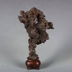 A CHINESE LITERATI ROCK DECORATION