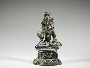 A BRONZE FIGURE OF TATHAGATA RATNASAMBHAVA SWAT VALLEY 4-5 CENTURY
