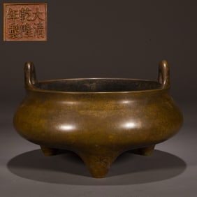 CHINESE BRONZE TRIPOD CENSER WITH  MARK