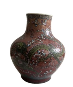 CHINESE PAINTED PORCELAIN DRAGON VASE