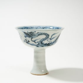 A RARE BLUE AND WHITE DRAGON STEAM CUP