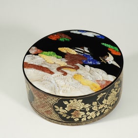 A HARDSTONES INLAID LACQUER BOX WITH COVER