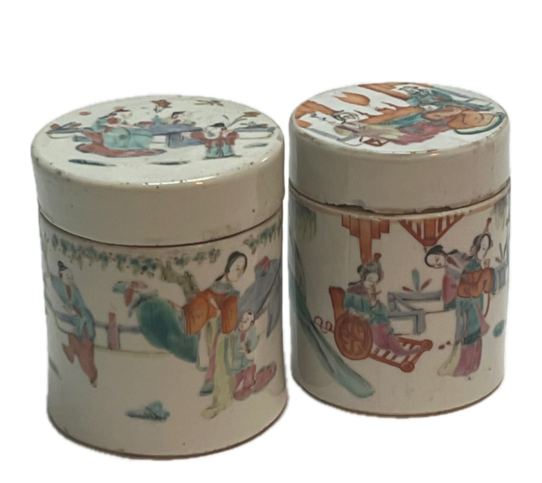 CHINESE PORCELAIN TEA CADDIES: Chinese Porcelain Tea Caddies. Charming pair of famille rose porcelain tea caddies with lids, 19 th century. Size: 4 3/4" high