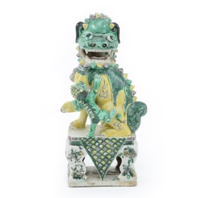 CHINESE FAMILLE VERTE FOO LION