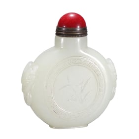 A WHITE JADE SNUFF BOTTLE WITH INSCRIPTION AND ORCHID DESIGN