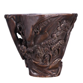 CARVED AGARWOOD LIBATION CUP