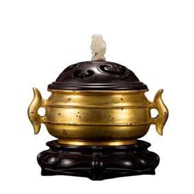 A BRONZE-GILT CENSER WITH COVER AND STAND