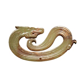 A JADE CARVING OF DRAGON