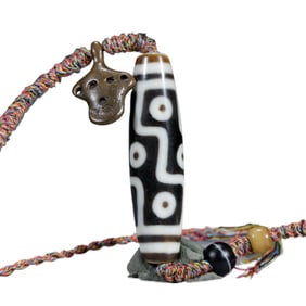 A TIBETAN DZI BEAD