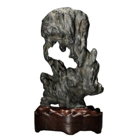 A CHINESE LITERATI SCHOLAR ROCK