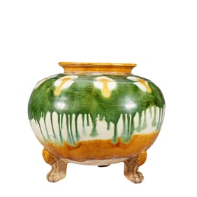 A SANCAI GLAZE POTTERY JAR