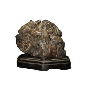 A CHINESE LITERATI SCHOLAR ROCK