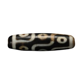 A TIBETAN DZI BEAD