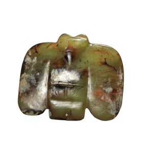 A JADE CARVING OF FALCON