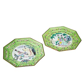 A PAINTED ENAMEL LONG ELIZA PLATES