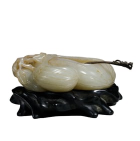 A CHINESE SPINACH JADE BRUSH HANDLE