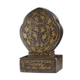 A TIBETAN GOLD INLAID IRON SEAL