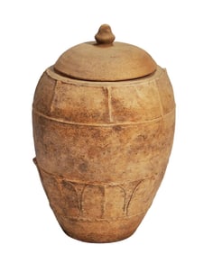 A CHINESE OFFERING VESSEL FROM YUNNAN PROVINCE, 13/14TH CENTURY