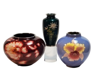 3 JAPANESE CLOISONNÉ VESSELS FROM THE MID-20TH CENTURY