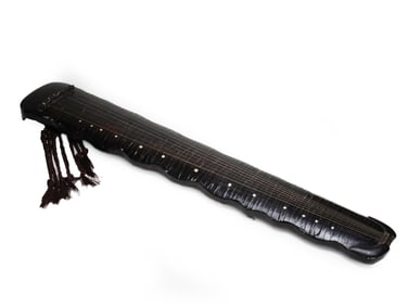 A VERY RARE CHINESE LACQUERED MUSIC INSTRUMENT GUQIN