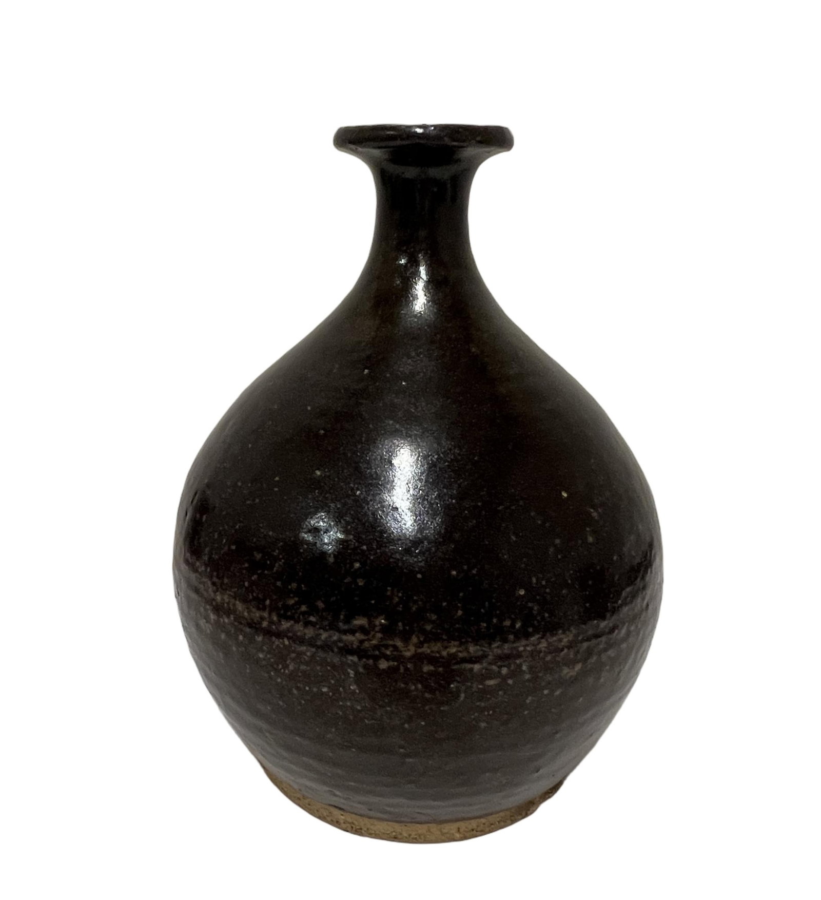 AN AUBERGINE GLAZE VASE YUHUCHUNPING: AN AUBERGINE GLAZE VASE YUHUCHUNPING Of pear shape, applied with aubergine glaze. DIMENSION: H. 28 cm. A LIST OF RECOMMENDED THIRD-PARTY SHIPPER IS AVAILABLE UNDER SHIPPING INFORMATION. PLEASE FEEL