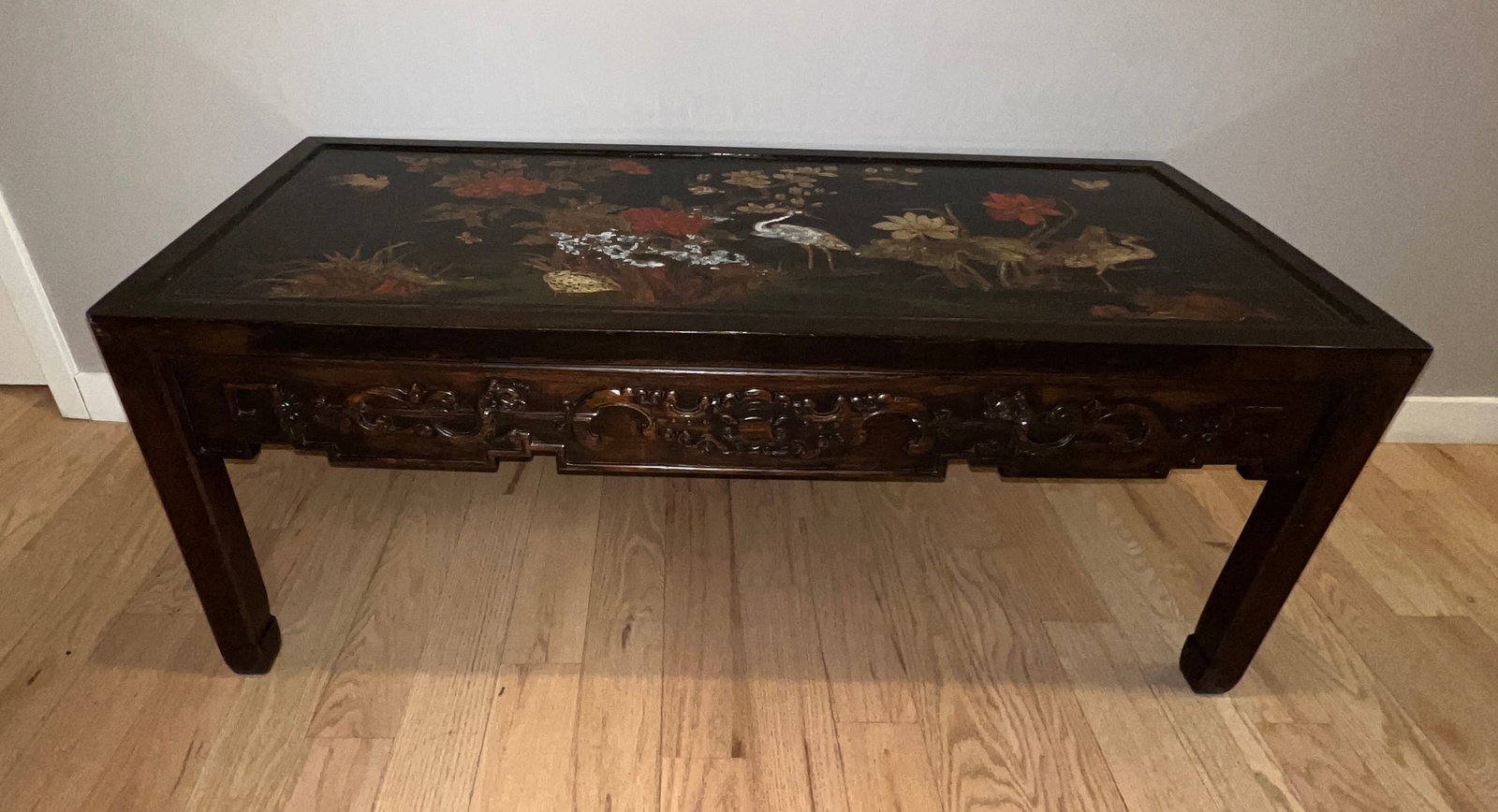 A POLYCHROME PAINTED LACQUER LONG TABLE - 2