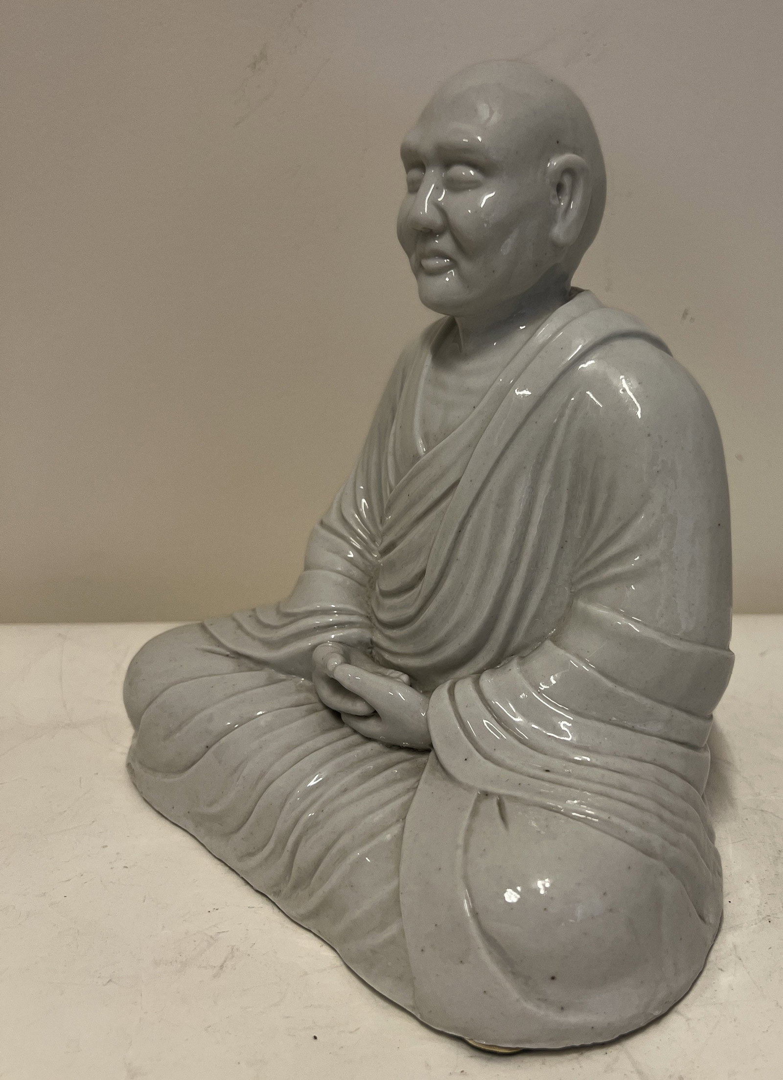 A CLAIR-DE-LUNE SEATED LUOHAN - 2