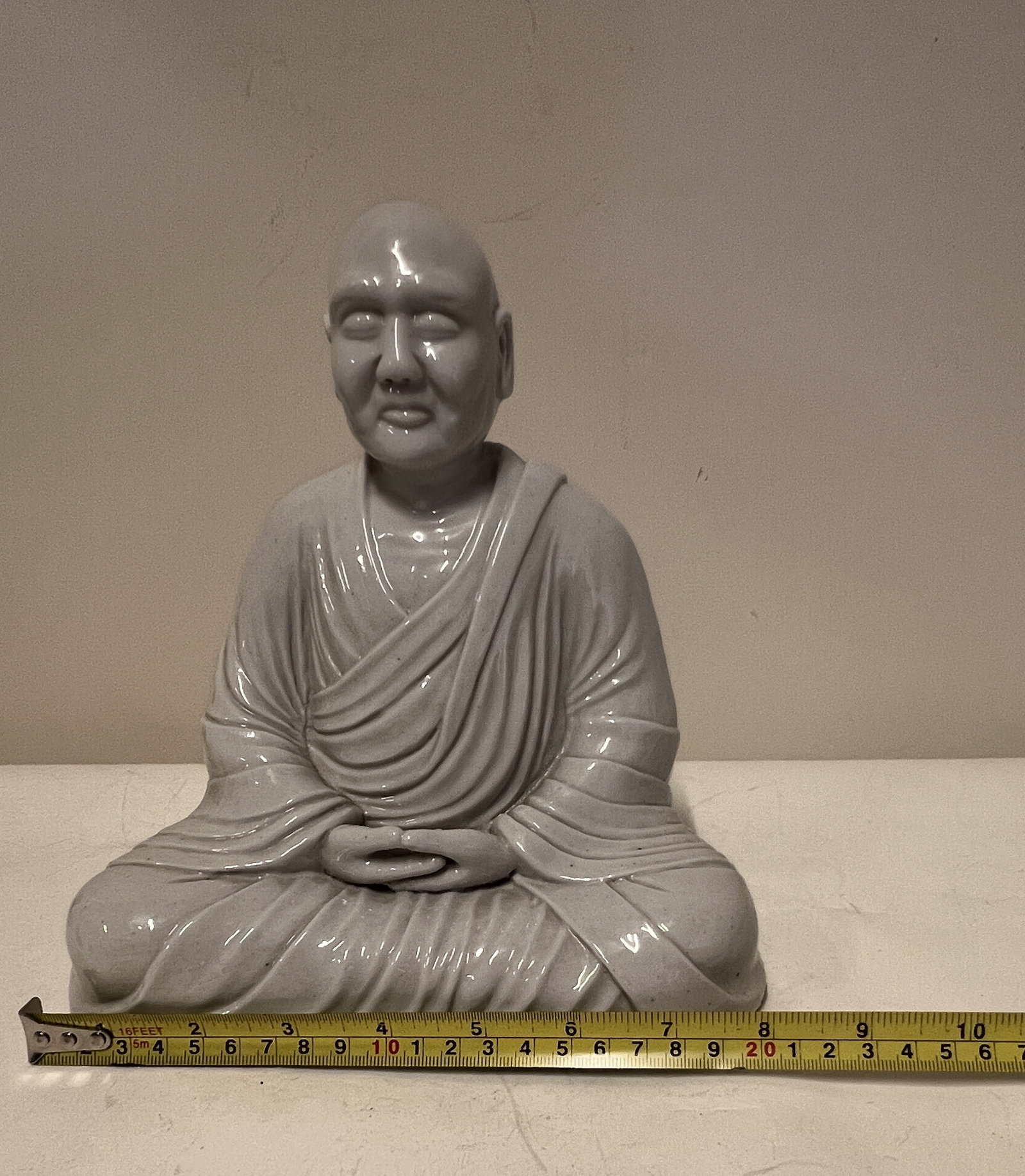 A CLAIR-DE-LUNE SEATED LUOHAN - 8