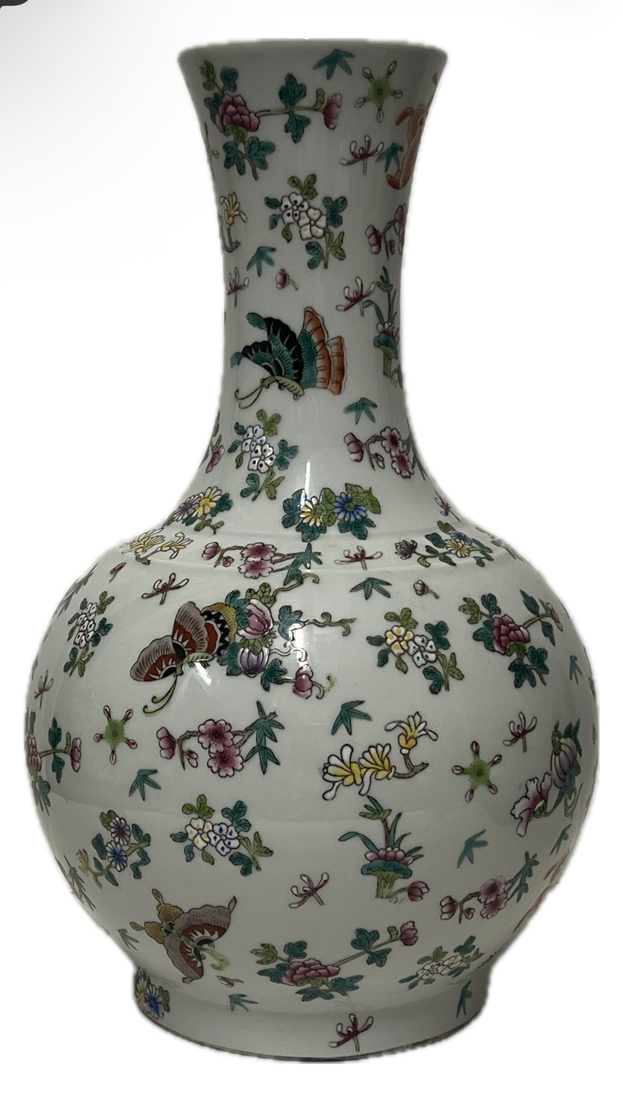 A FAMILLE ROSE DECORATIVE VASE - 10
