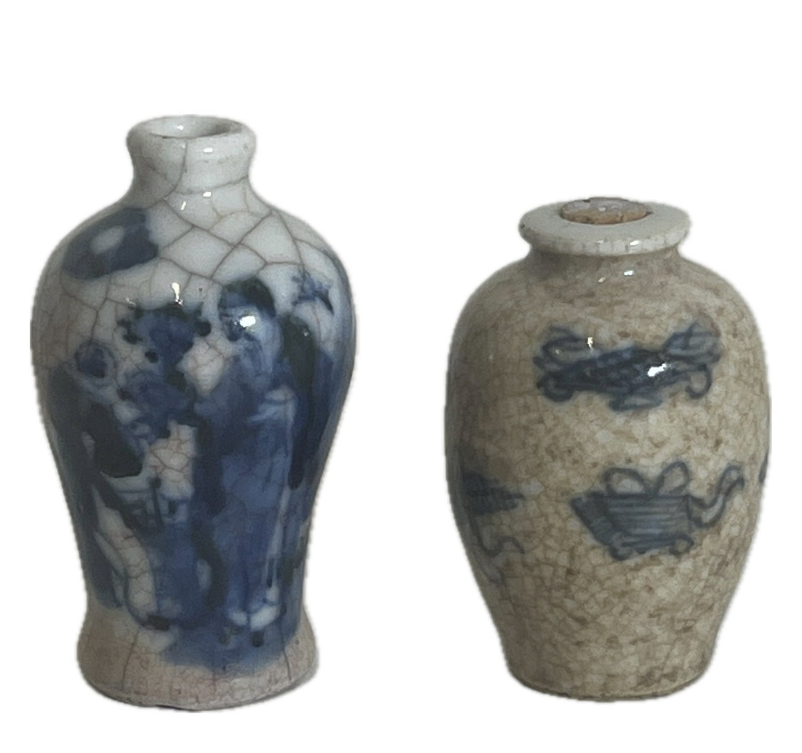 TWO BLUE AND WHITE JARS (1 of 7)