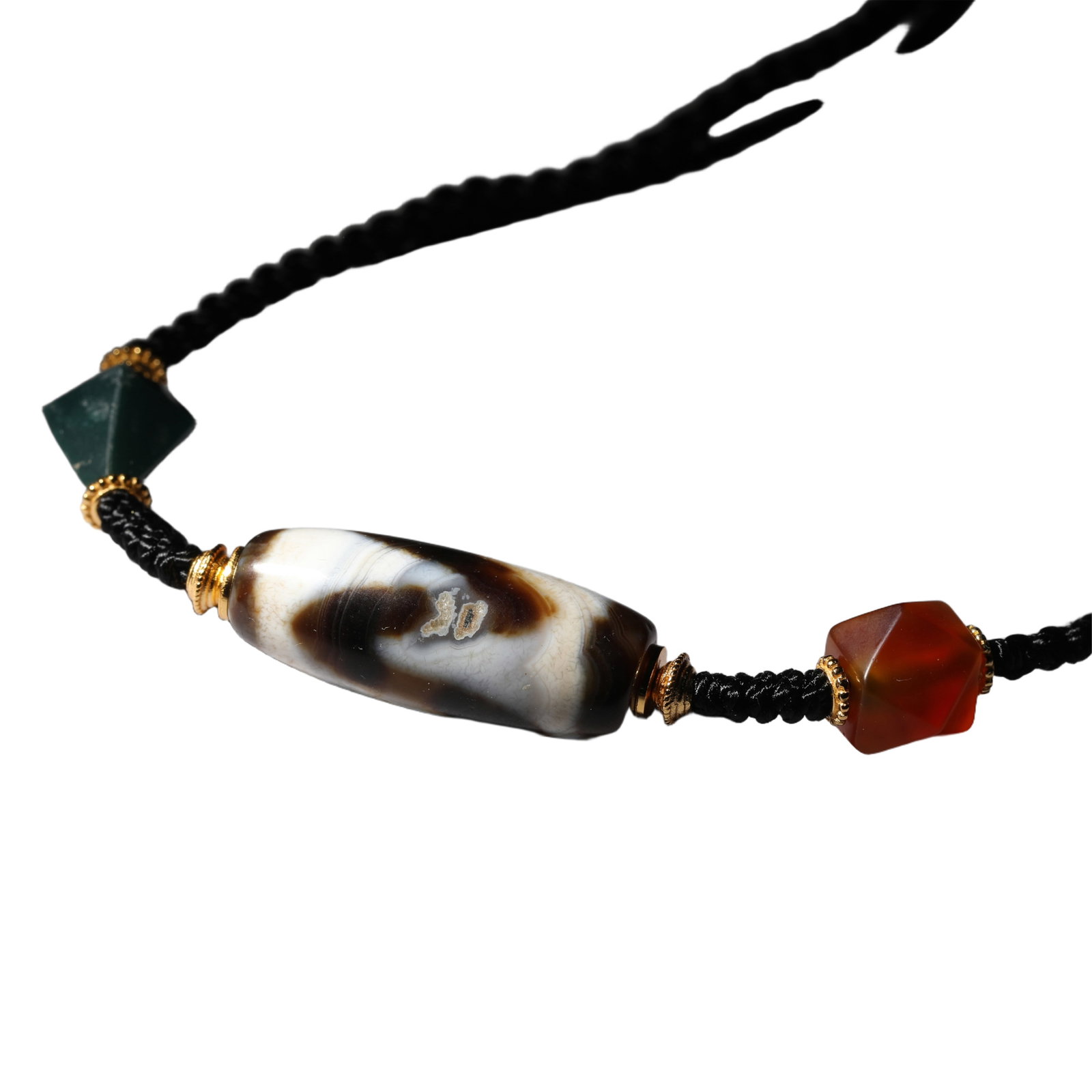 A TIBETAN DZI BEAD NECKLACE: A TIBETAN DZI BEAD NECKLACE Genuine tibet ancient agate dzi bead pendant, bead surface full of the sign of age, dzi bead is believed to be the best amulet in tibet, the bead of wealth and health.
