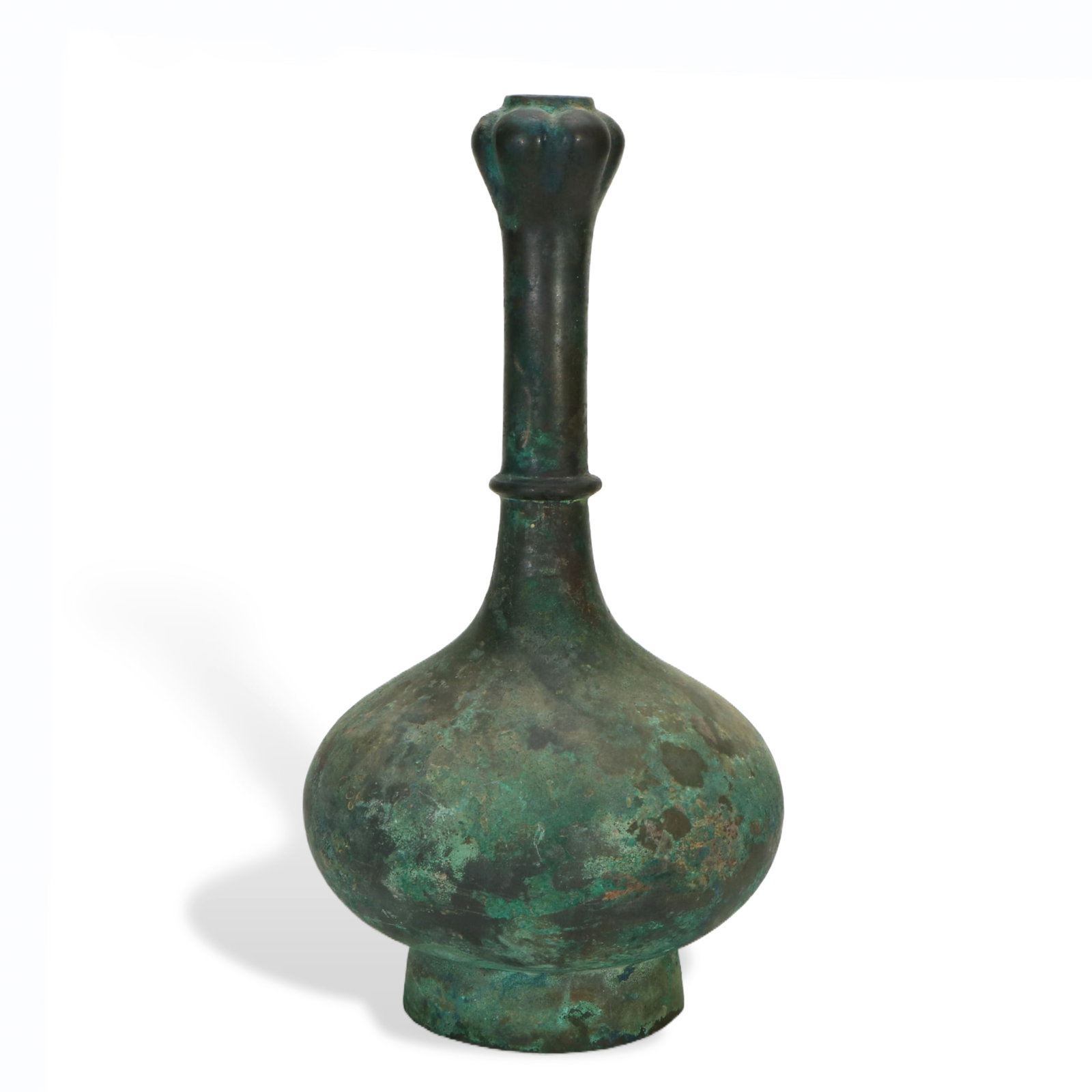 A BRONZE GARLIC HEAD VASE: A BRONZE GARLIC HEAD VASE Well potted with a pear-shaped body and a bulb-shaped mouth, the bronze with a pale green patina and some encrusted patches. DIMENSION: HEIGHT: 21.5cm BOTTOM: 9.6cm A LIST OF