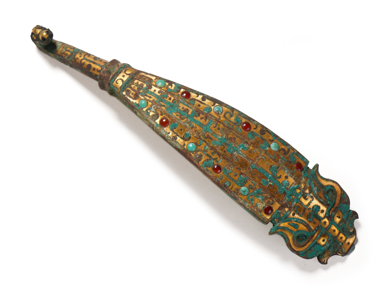 A FINE HARDSTONES DECORATED GOLD INLAID BRONZE BELTHOOK (1 of 7)