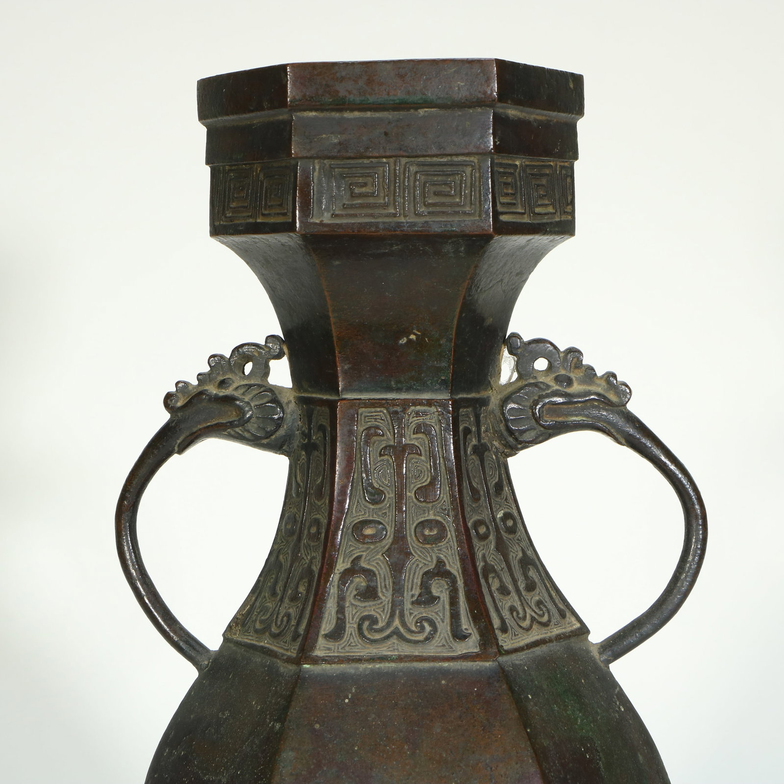 A BRONZE HEXAGONAL VASE - 2