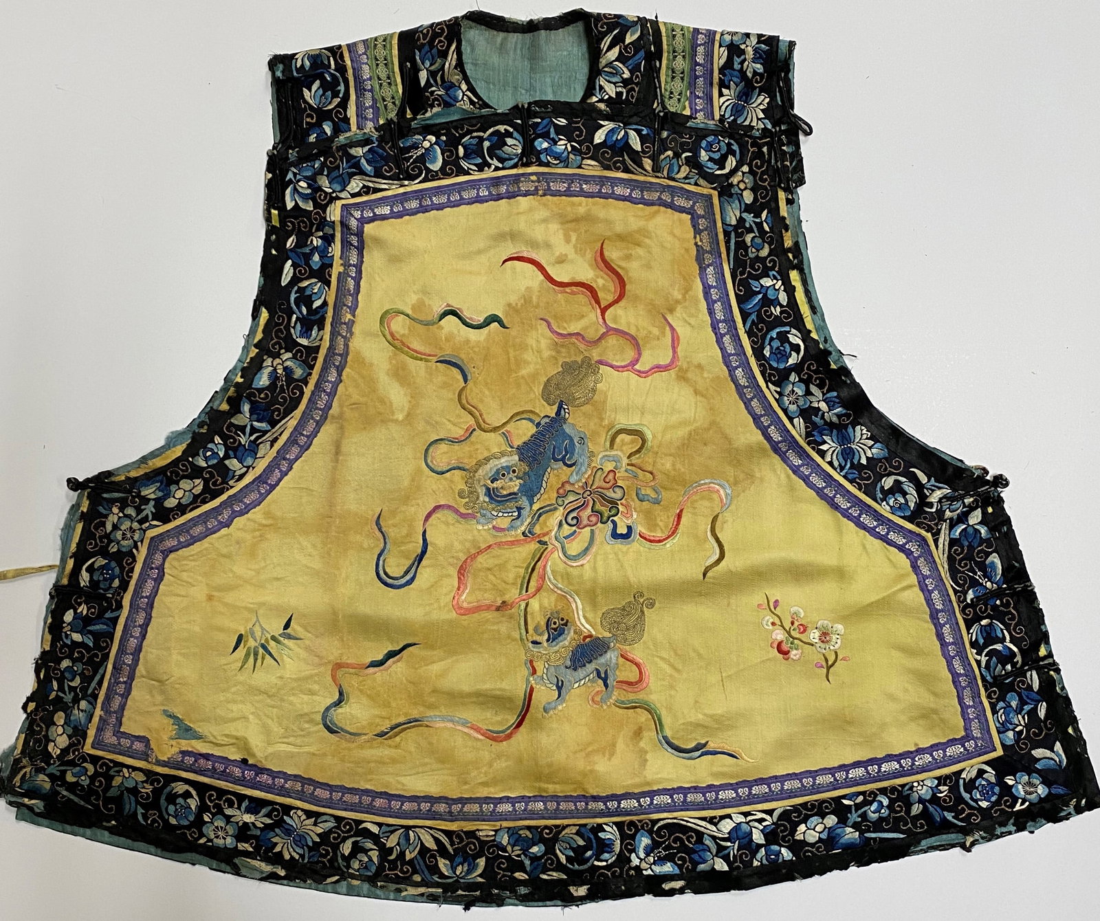 CHINESE SILK VEST QING DYNASTY (1 of 7)