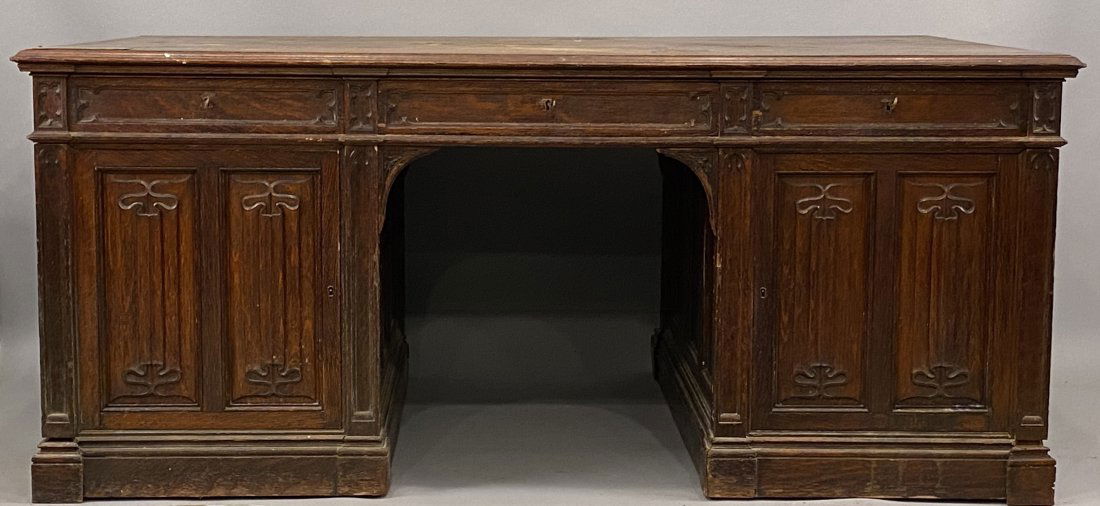 17th Century Style Oak Partners Desk (1 of 11)
