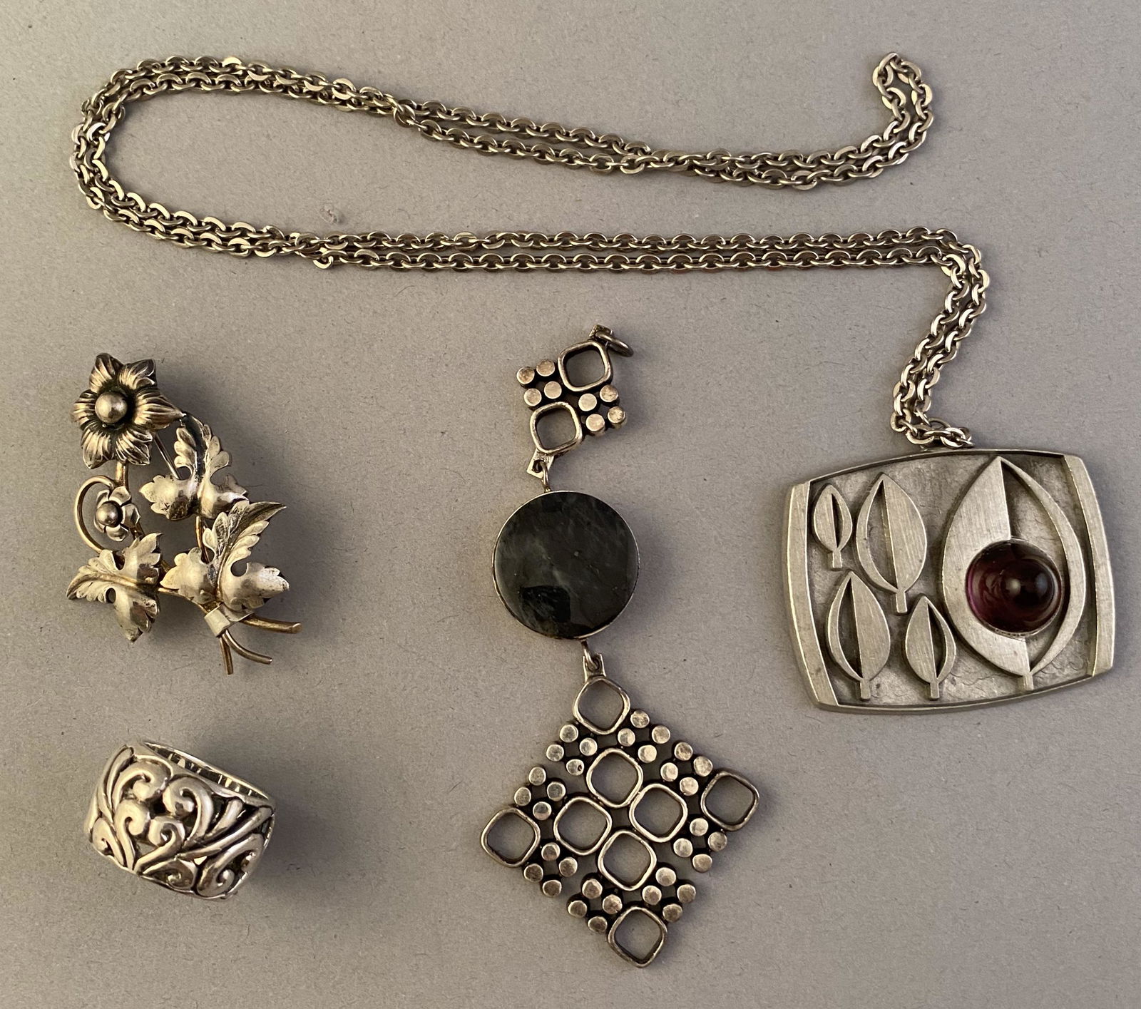 4 Pieces Scandinavian Mid Century Sterling Jewelry (1 of 4)