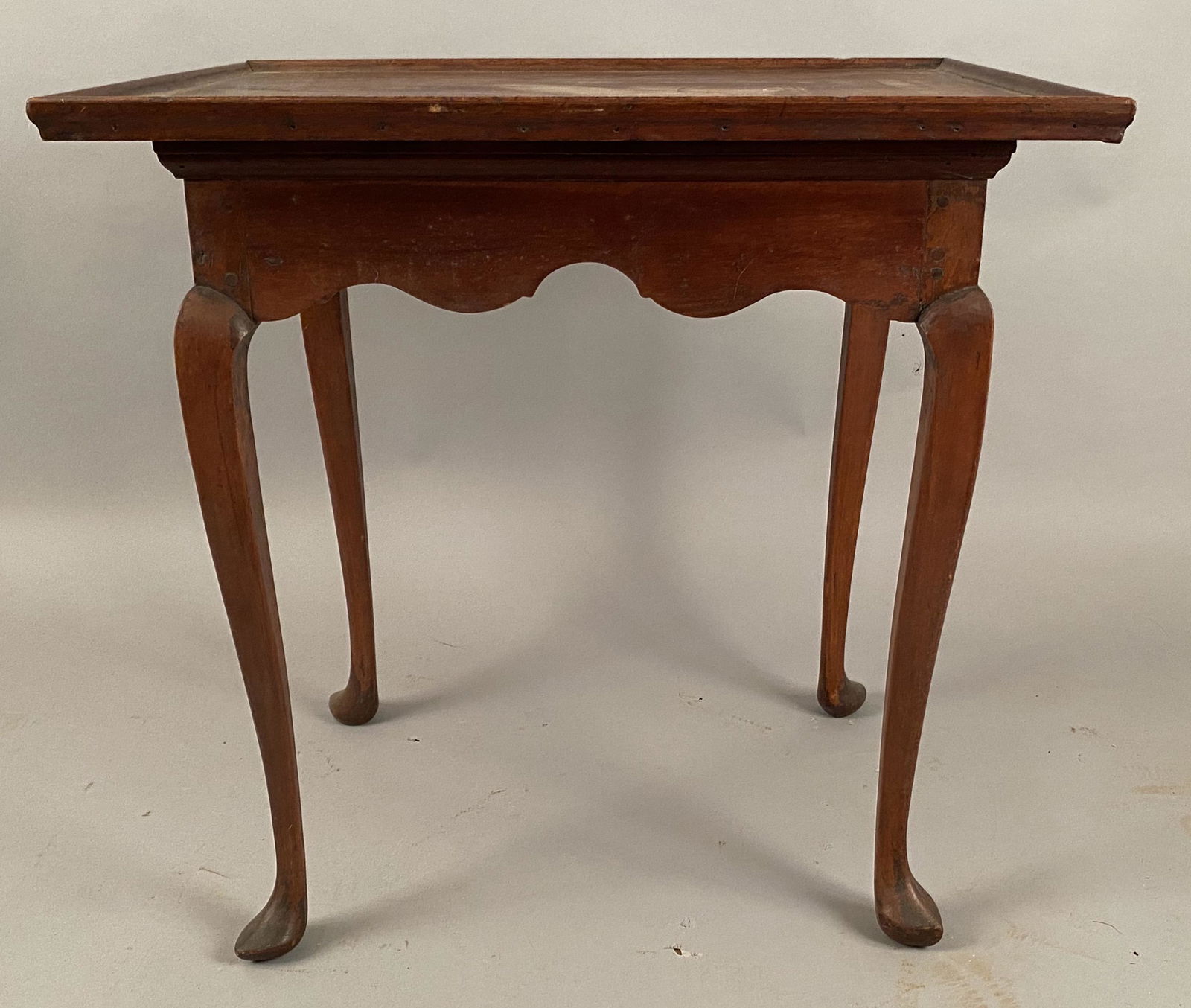 Queen Anne Slipper Foot, Tray Top Tea Table (1 of 11)