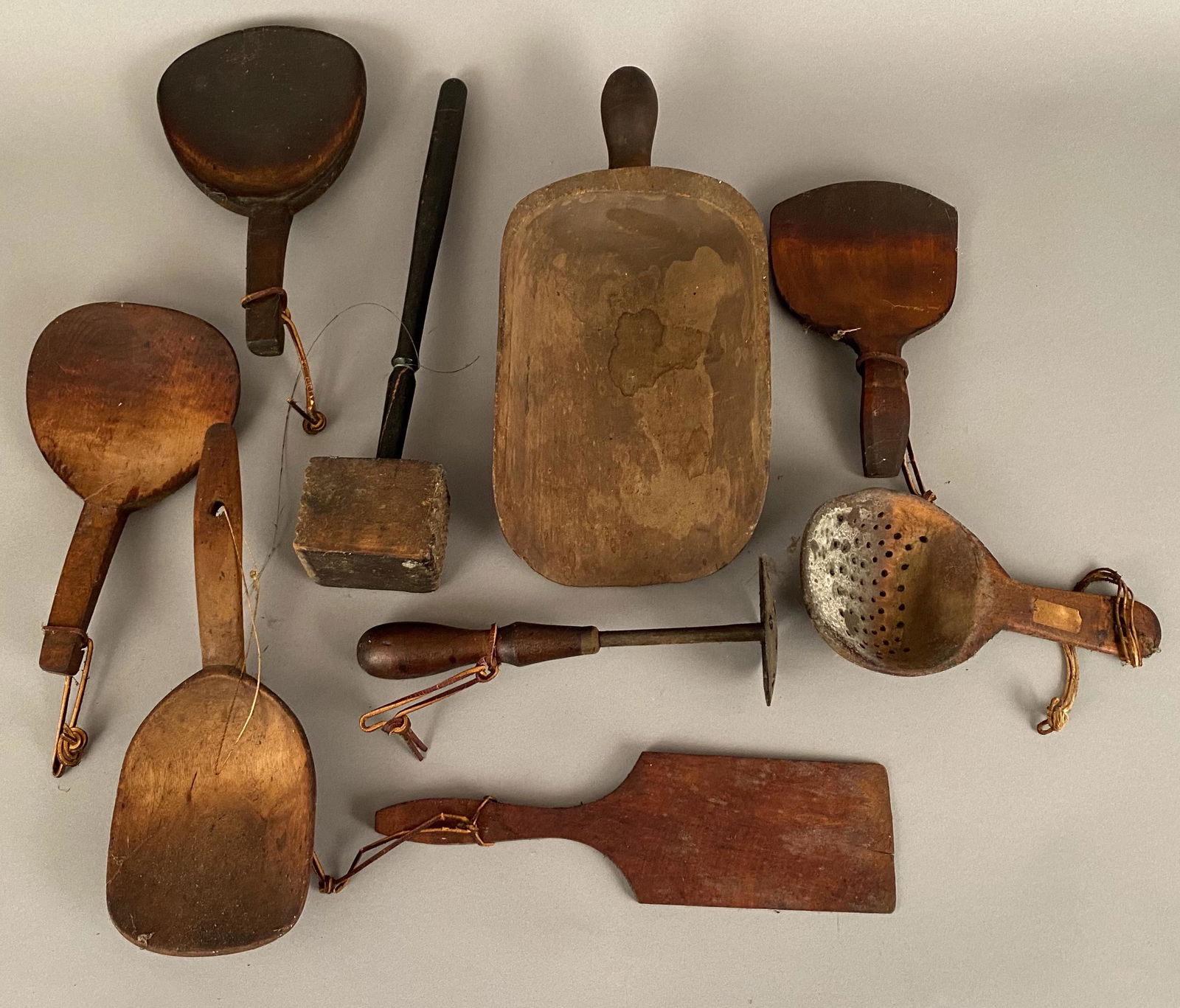 9 Country Kitchen Items: Scoops, Tenderizer, Etc. (1 of 17)