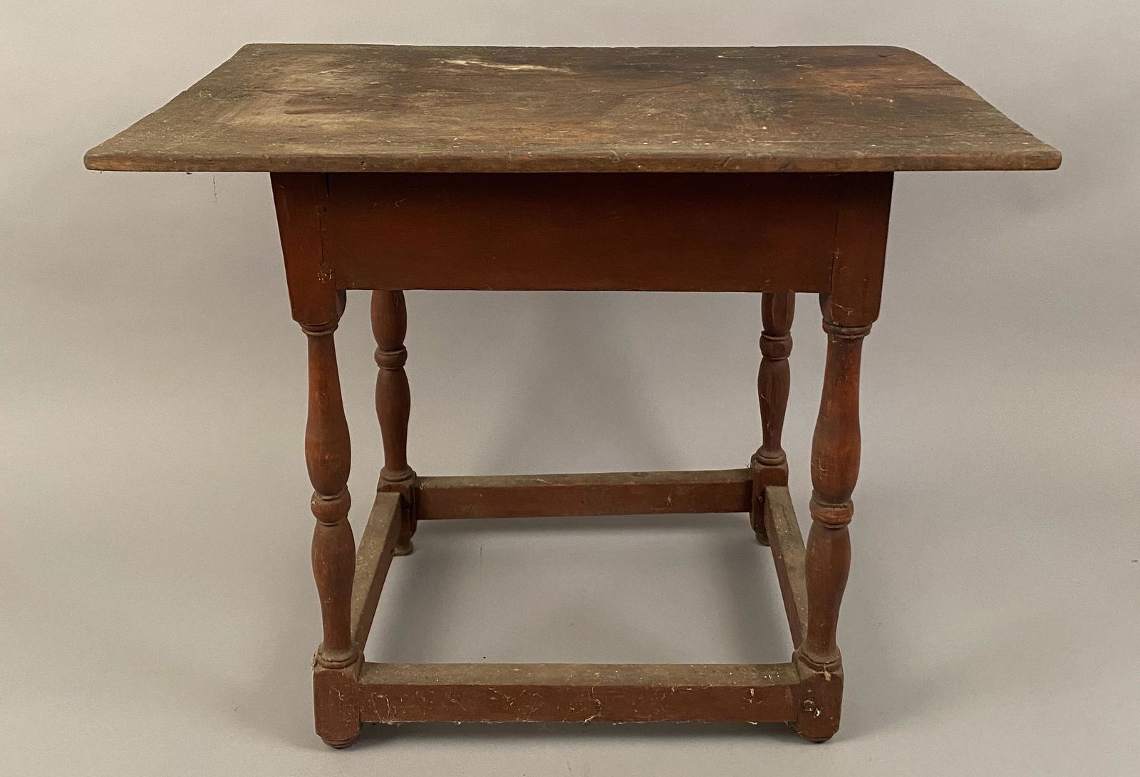 Wm&Mary Stretcher Base Tavern Table, Scrubbed Top (1 of 8)