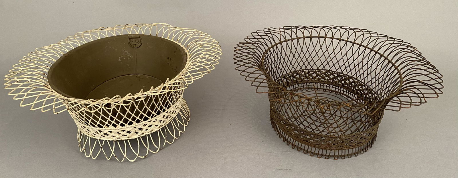 2 Wire Work Center Baskets Intricately Woven (1 of 8)