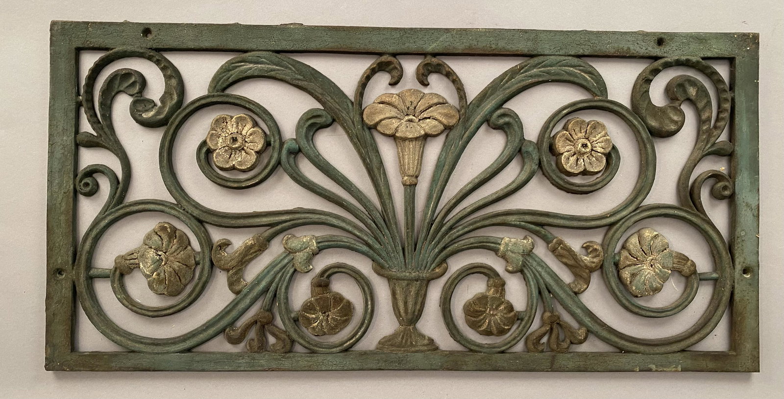 Art Nouveau Cast Iron Grate in Paint w/Flowers (1 of 4)
