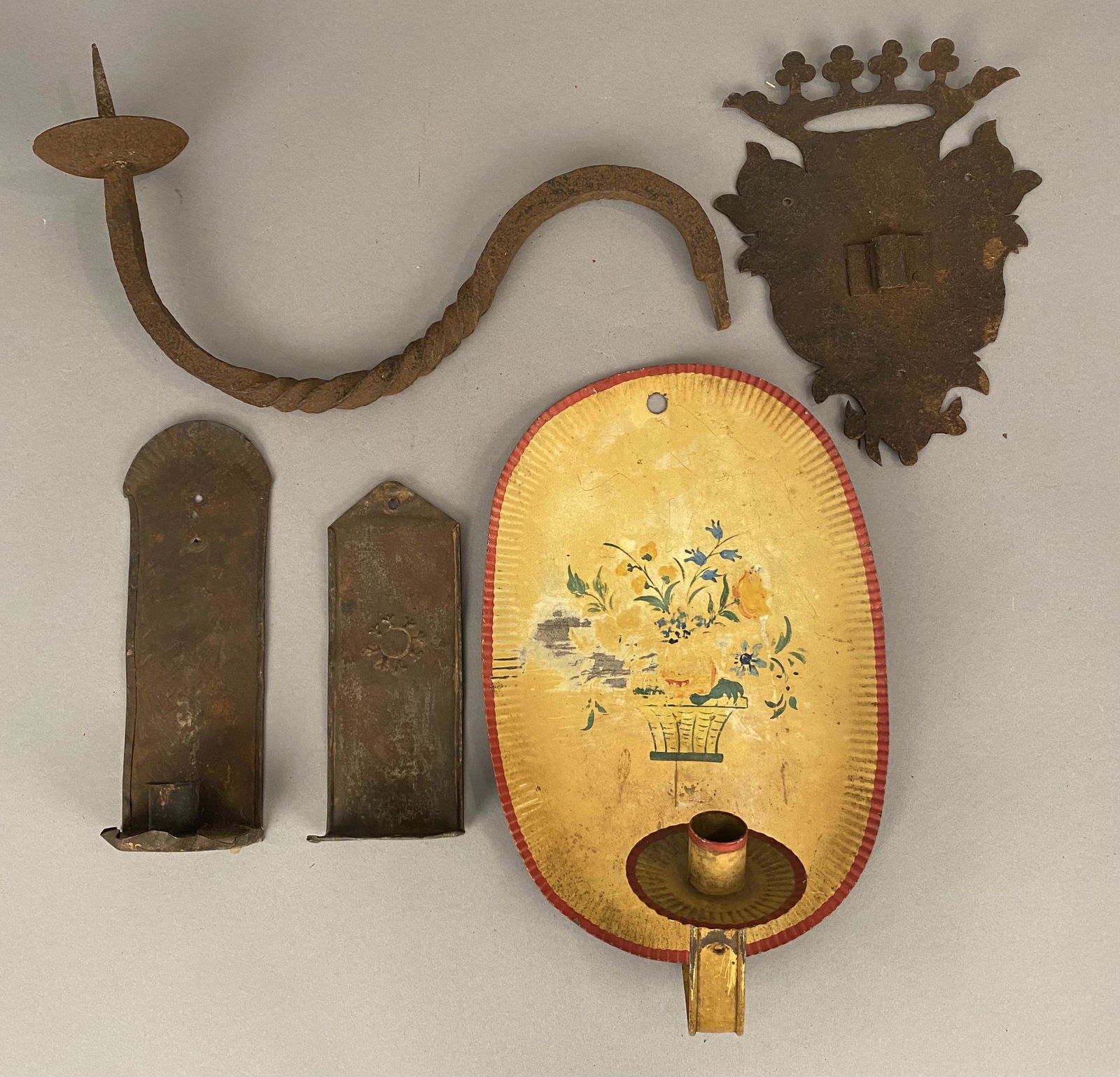 4 Antique Sconses in Wrought Iron & Tin (1 of 8)