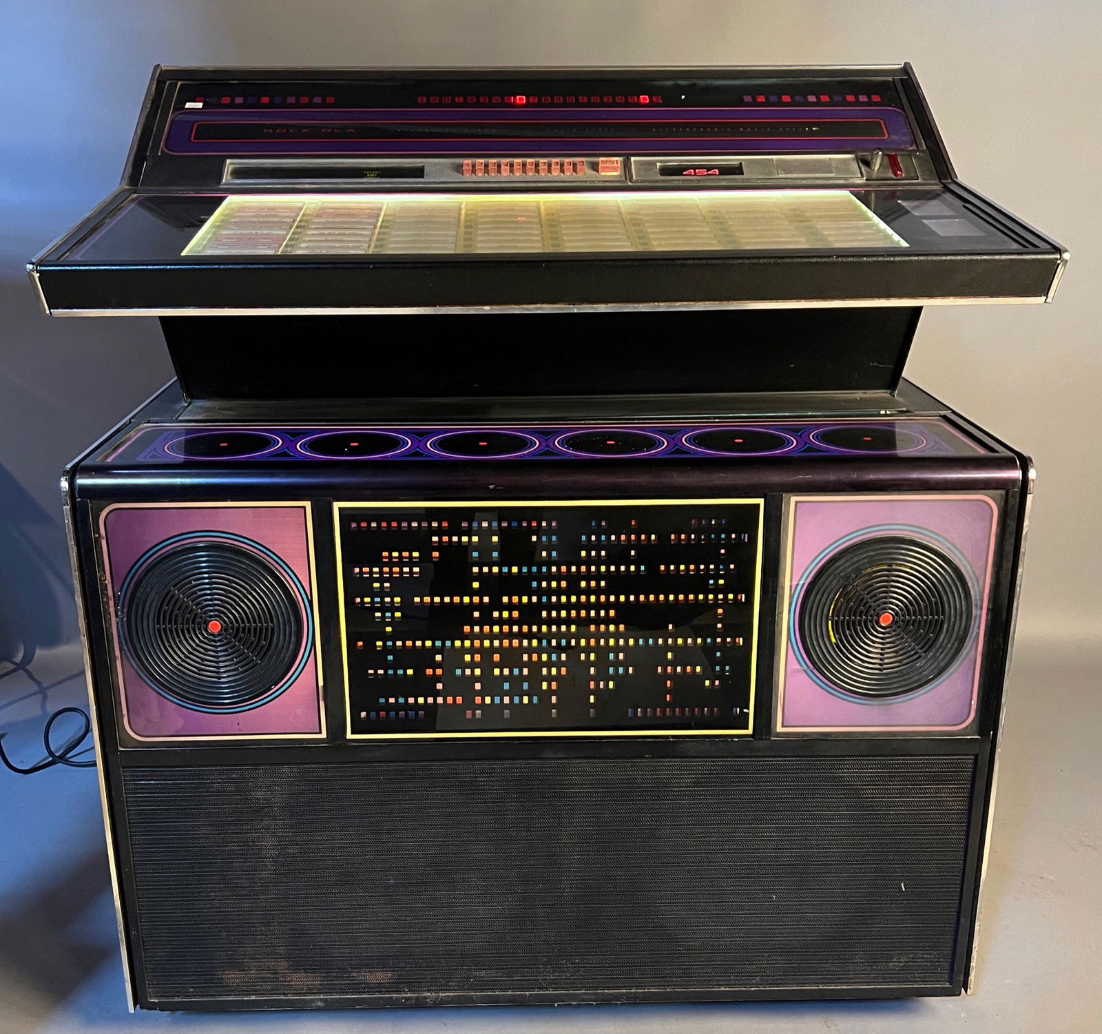 Vintage Rockola Jukebox (1 of 9)