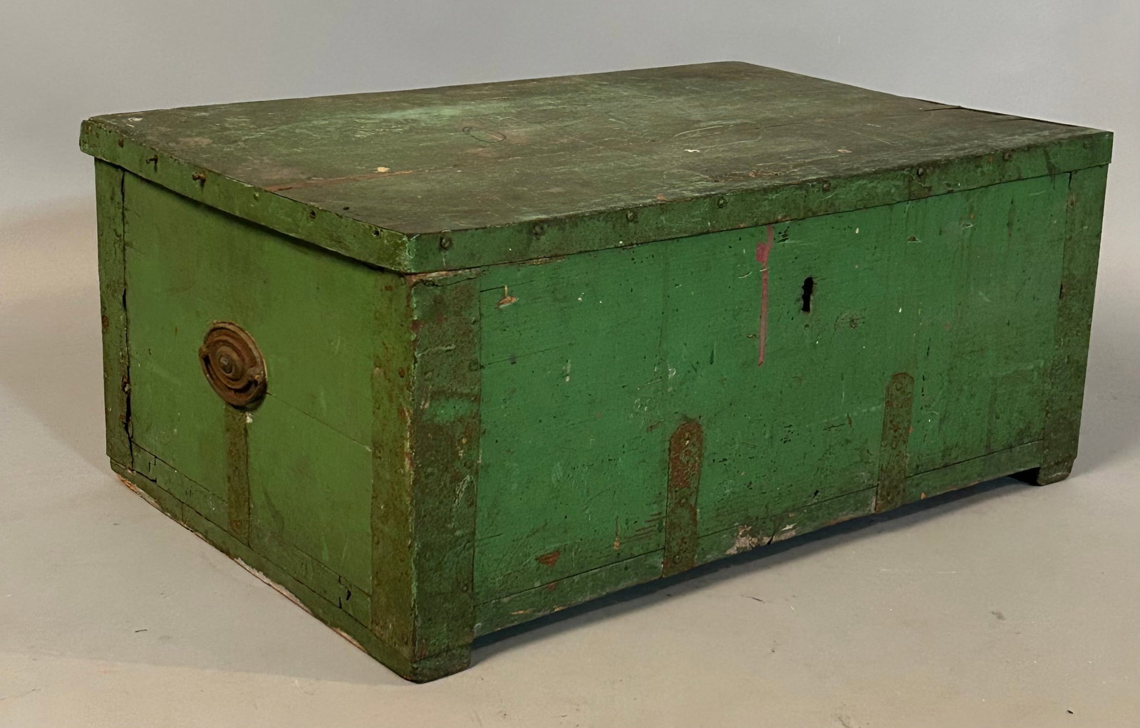 Small wooden Chest Painted Green (1 of 5)