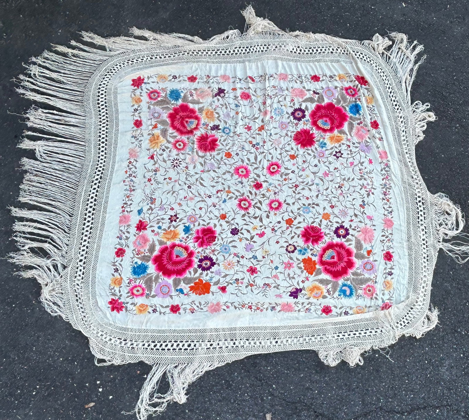 Antique Linen w Floral & Vine Design (1 of 2)