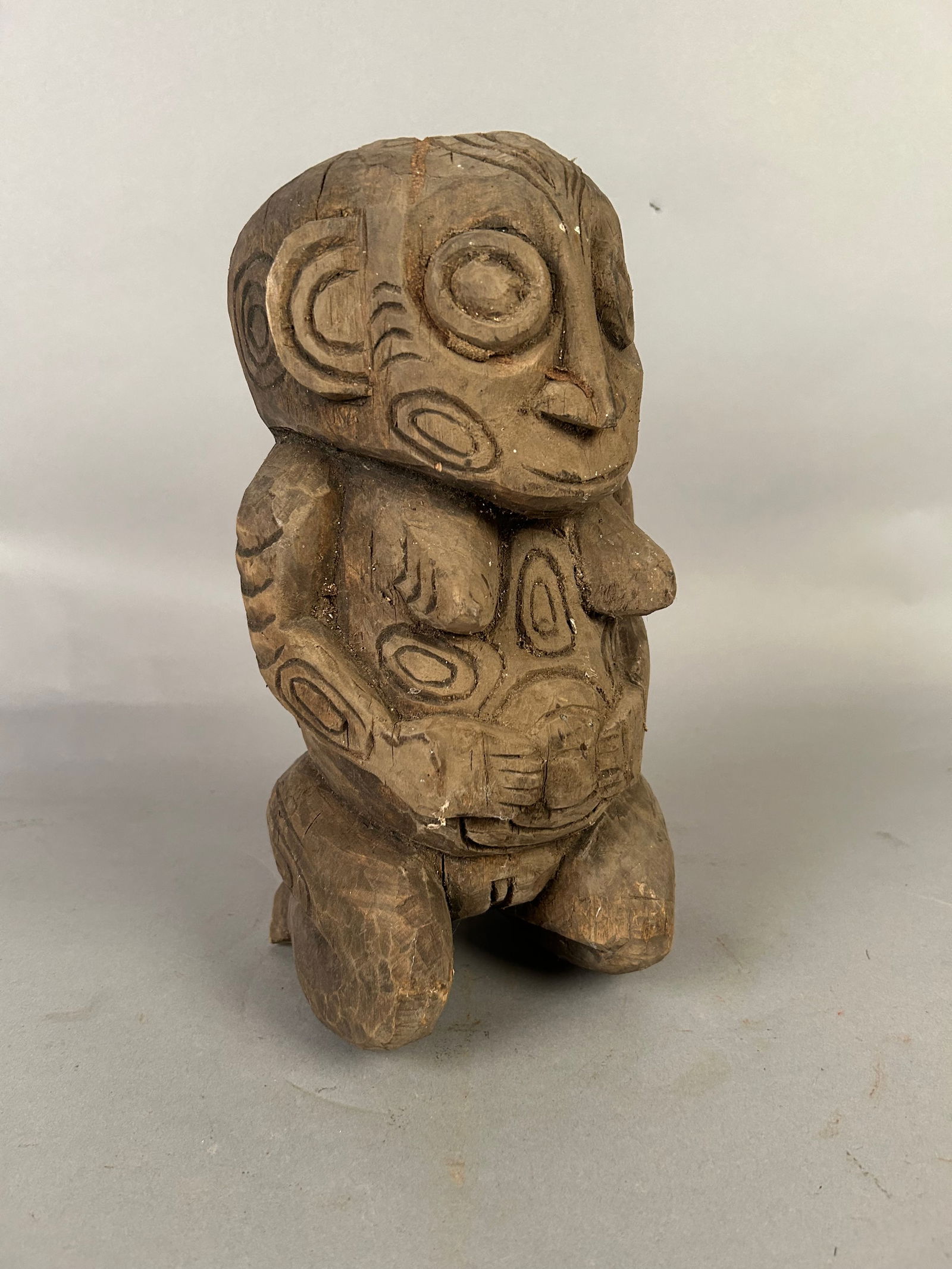 Vintage wood carving Woman. (1 of 5)