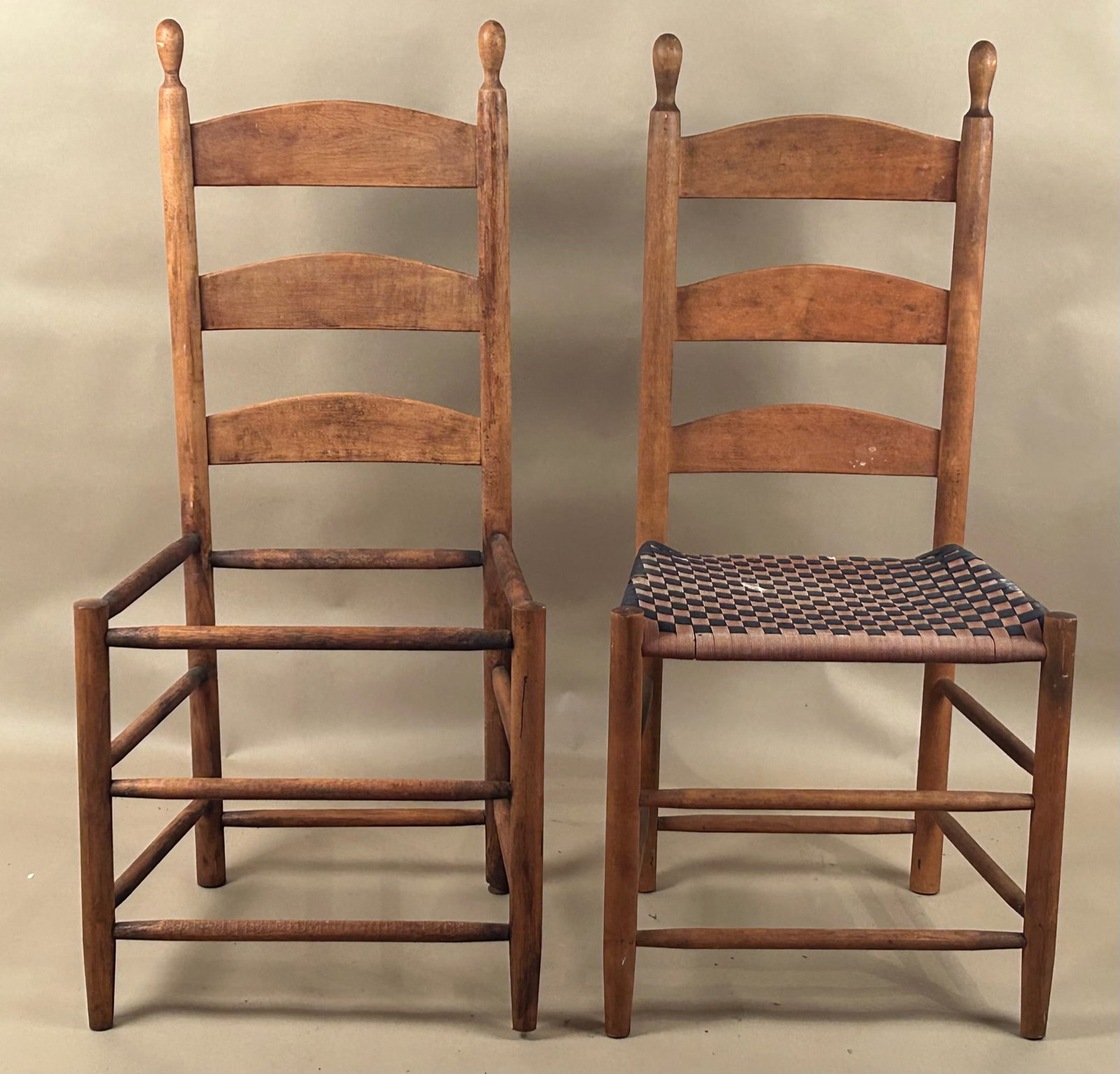Pr Shaker Ladder Back Tilter Side Chairs (1 of 8)