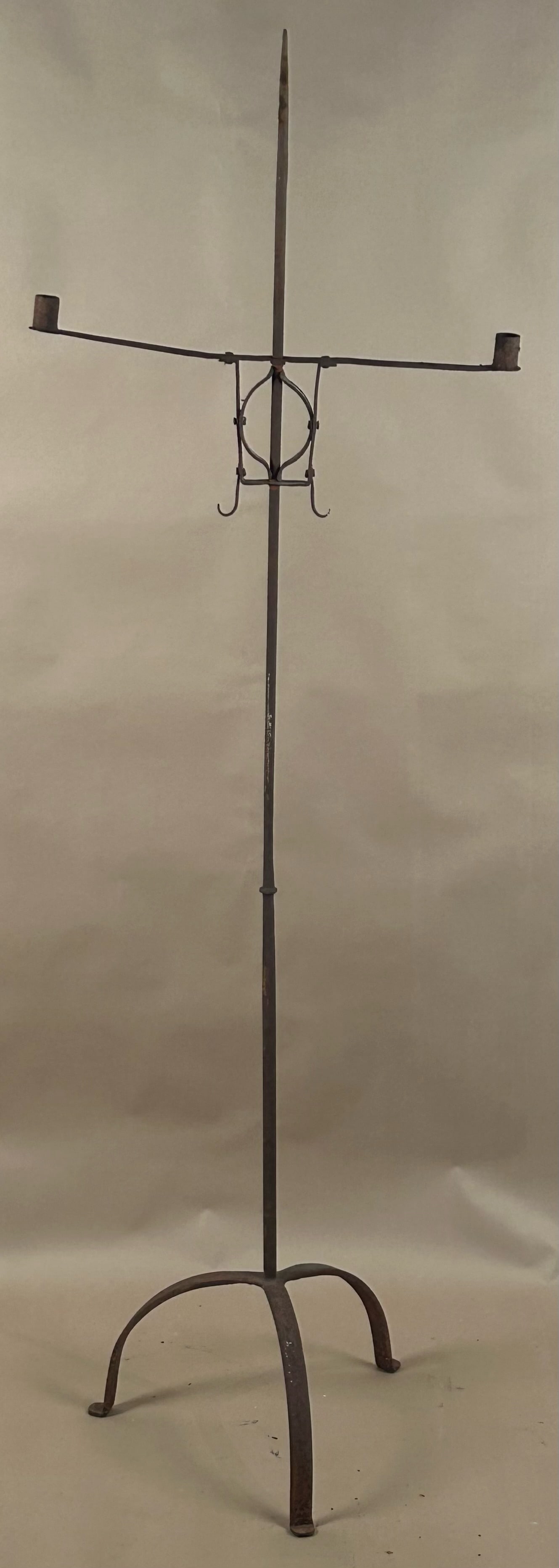Antique Iron Lighting Device (1 of 7)